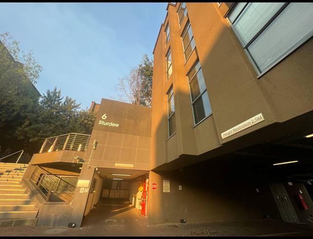 337M² OFFICE TO LET IN ROSEBANK